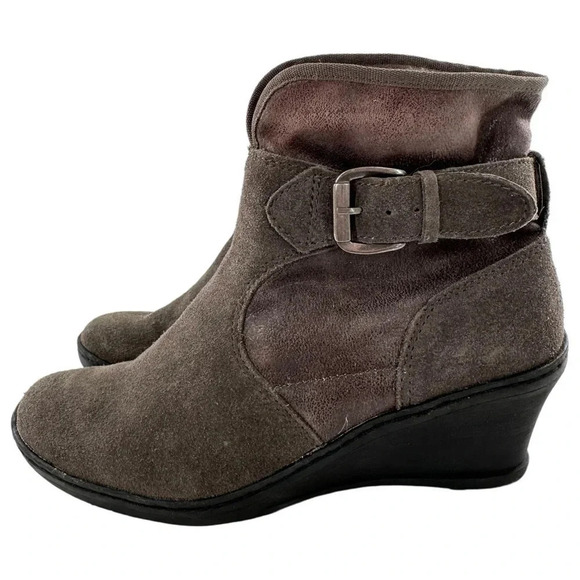 Baretraps womens ankle Omara booties size 8.5 gray suede faux fur wedge boots - Picture 6 of 11